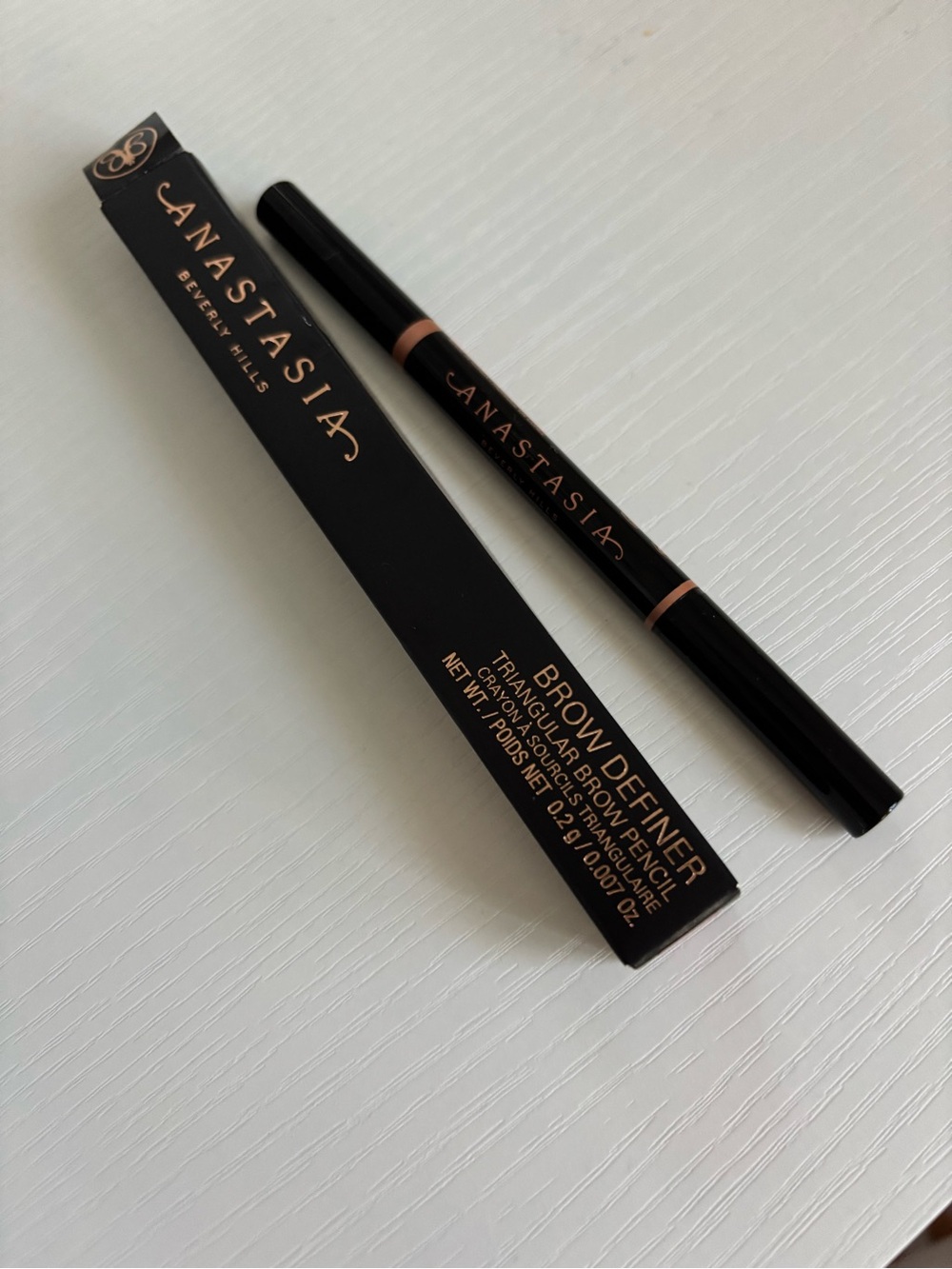 Anastasia Beverly Hills Brow 3-in-1 easy define, fill, and detail brow pencil